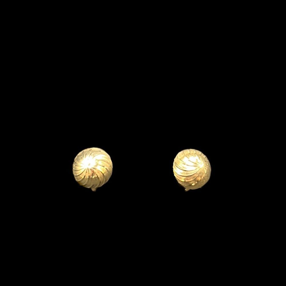 Vintage Clip-on Earrings Gold Tone Base Metal Round Swirled Stud 0.25" Diameter